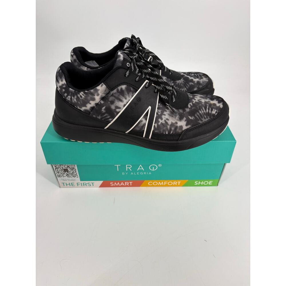 Traq‎ by Alegria Black and White Tie Dye Blast Off Sneakers Size 38